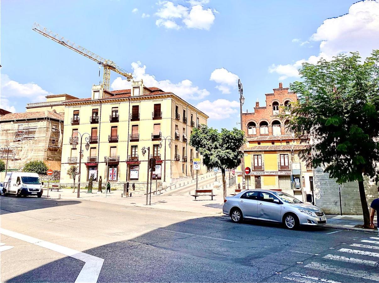 Apartament Housing Leon Marigold Zewnętrze zdjęcie