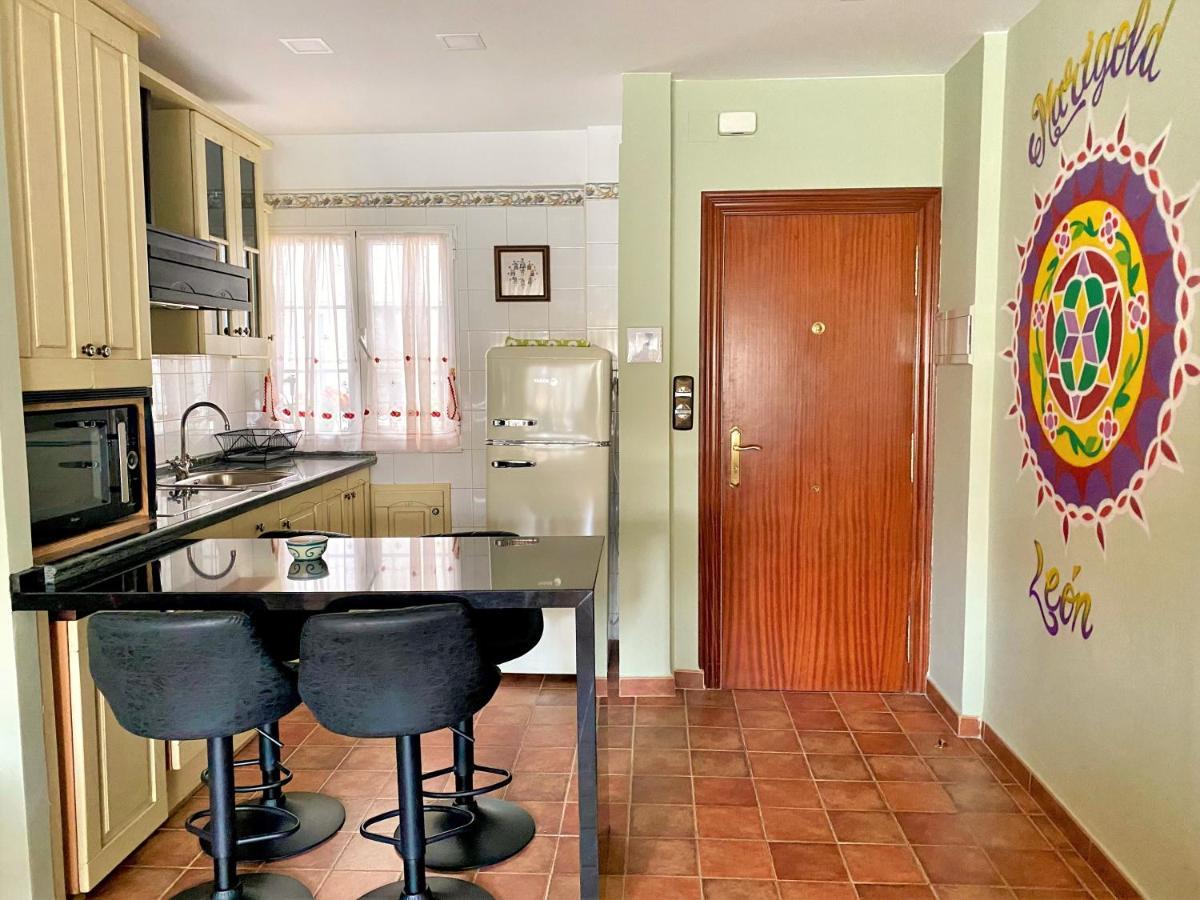 Apartament Housing Leon Marigold Zewnętrze zdjęcie